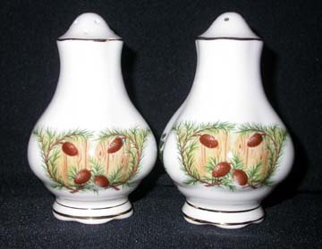 Royal Albert Knotty Pine Salt & Pepper Set