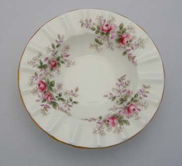 Royal Albert Lavender Rose - Made In England Sweet Dish