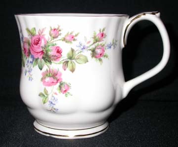 Royal Albert Moss Rose Mug - Montrose