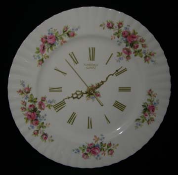 Royal Albert Moss Rose Clock