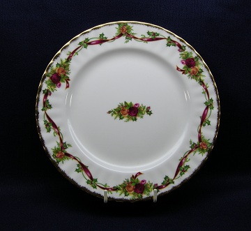 Royal Albert Old Country Roses - Holiday Ribbons Plate - Salad