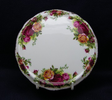 Royal Albert Old Country Roses - Made In England Tea Pot Stand