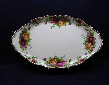 Royal Albert Old Country Roses - Made In England Tray - Regal - Large