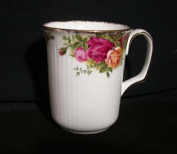 Royal Albert Old Country Roses - Made In England Mug