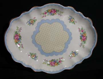 Royal Albert Prudence Scalloped Dish