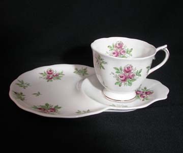 Royal Albert Rose Hostess Set - Oval