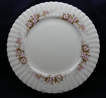 Royal Albert Spring Song Plate - Dinner