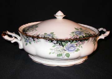 Royal Albert Sonatina Vegetable Bowl - Covered