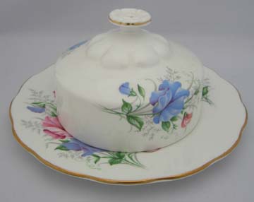 Royal Albert Sweet Pea - Friendship Series Butter Dish - Covered - Round Base