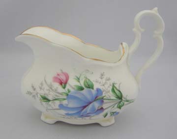 Royal Albert Sweet Pea - Friendship Series Creamer