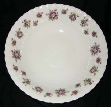 Royal Albert Sweet Violets Vegetable/Fruit Bowl