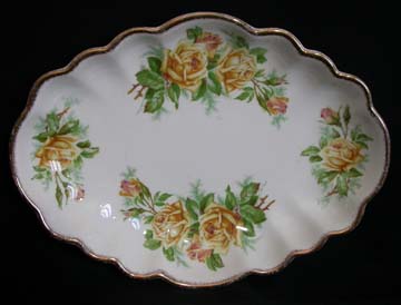 Royal Albert Tea Rose Tray - Scalloped Edge