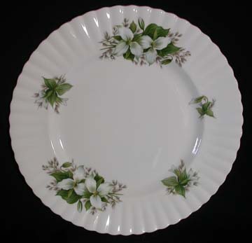 Royal Albert Trillium Plate - Dinner - Marks