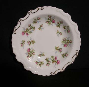 Royal Albert Winsome Pickle Dish