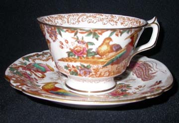 Royal Crown Derby Olde Avesbury Cup & Saucer