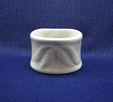 Royal Crownford White Wheat Napkin Holder