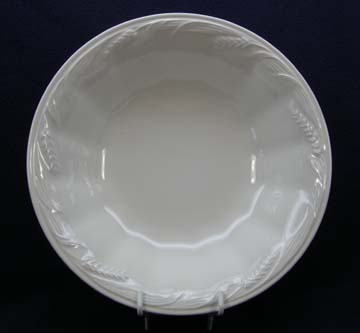 Royal Crownford White Wheat Vegetable/Fruit Bowl