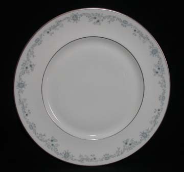 Royal Doulton Angelique H4997 Plate - Dinner