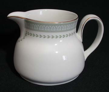 Royal Doulton Berkshire TC1021 Creamer - Large