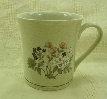 Royal Doulton - Lambethware Bredon Hill LS1045 Mug