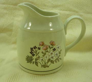 Royal Doulton - Lambethware Bredon Hill LS1045 Creamer - Large