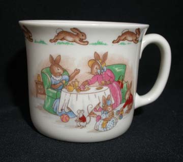 Royal Doulton Bunnykins 1 - Hug A Mug/One Handle - Afternoon Tea