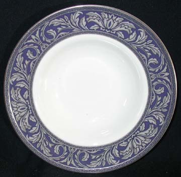 Royal Doulton Byron H5268 Bowl - Soup/Rim