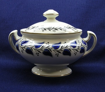 Royal Doulton Coventry - Blue Sugar Bowl & Lid