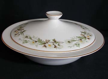 Royal Doulton Clairmont TC1033 Vegetable Bowl - Covered