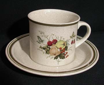 Royal Doulton - Lambethware Cornwall - Double Green Band - LS1015 Cup & Saucer