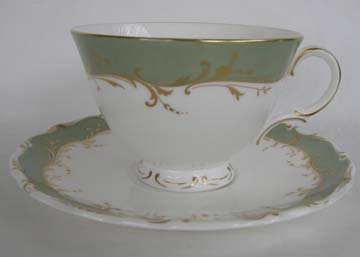 Royal Doulton Fontainebleau  H4978 Cup & Saucer