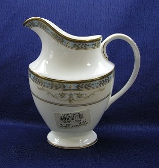 Royal Doulton Fontenay  H5262 Creamer - Large