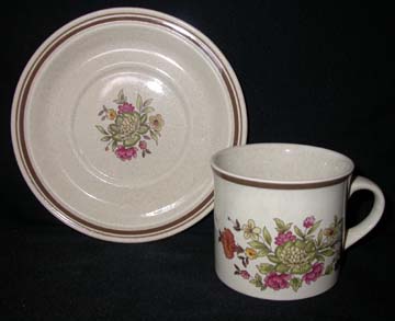 Royal Doulton - Lambethware Gaiety - Brown - LS1014 Cup & Saucer