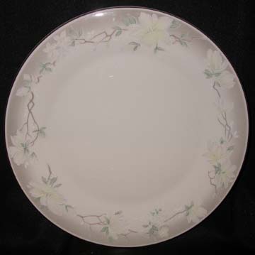 Royal Doulton Kathleen  H5091 Plate - Dinner