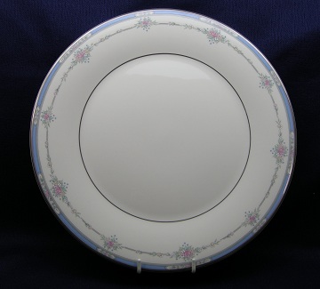 Royal Doulton Lisa  H5154 Plate - Dinner