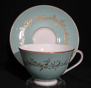 Royal Doulton Melrose H4955 Cup & Saucer