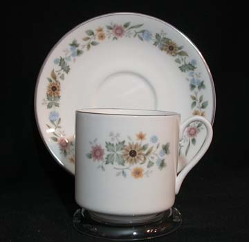 Royal Doulton Pastorale H5002 Cup & Saucer