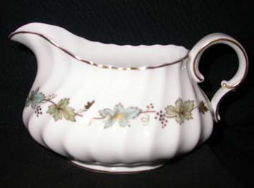 Royal Doulton Piedmont H4967 Creamer - Large