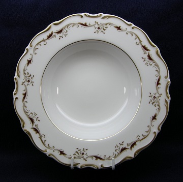 Royal Doulton Strasbourg H4958 Bowl - Soup/Rim