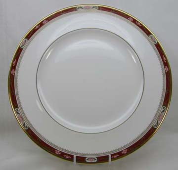 Royal Doulton Sandon  H5172 Plate - Dinner