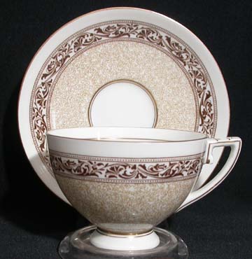 Royal Doulton Sandringham H4496 Cup & Saucer