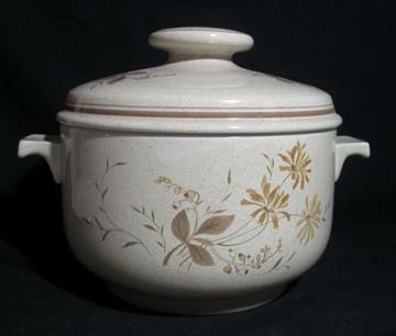 Royal Doulton - Lambethware Sandsprite LS1013 Casserole With Lid - Large