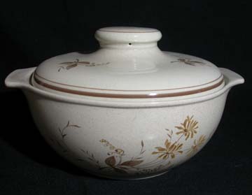 Royal Doulton - Lambethware Sandsprite LS1013 Casserole With Lid - Small