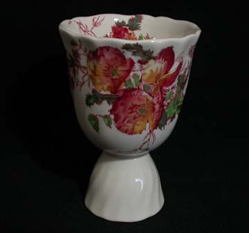 Royal Doulton Sherborne D5915 Egg Cup