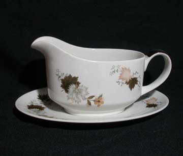 Royal Doulton Westwood TC1025 Gravy Boat & Underplate