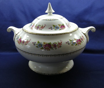 Royal Grafton Malvern Tureen & Lid