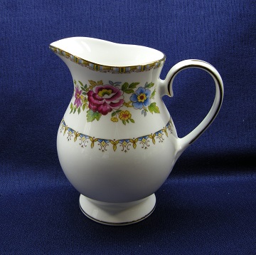 Royal Grafton Malvern Creamer - Large