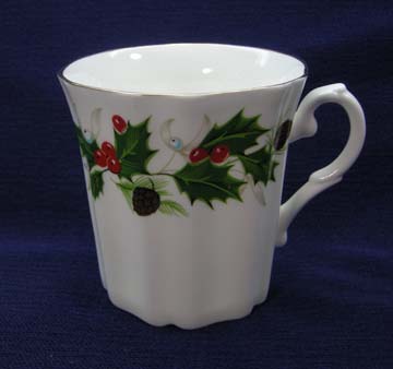 Royal Grafton Noel Mug