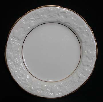 Royal Stafford Old English Oak Plate - Dinner