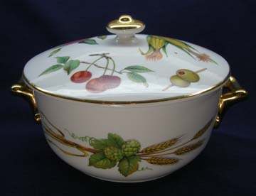 Royal Worcester Evesham Round Covered Casserole